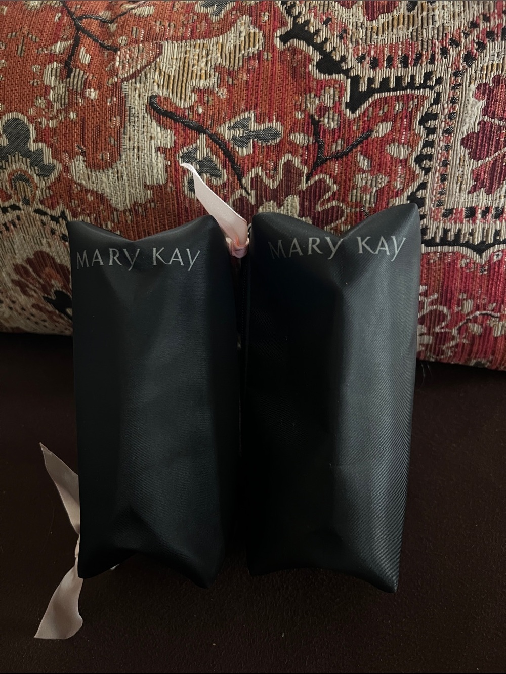 Mary Kay 2 Black Top Zipper/Pink Bow Cosmetic Bags, pretty pink linings, NWOT